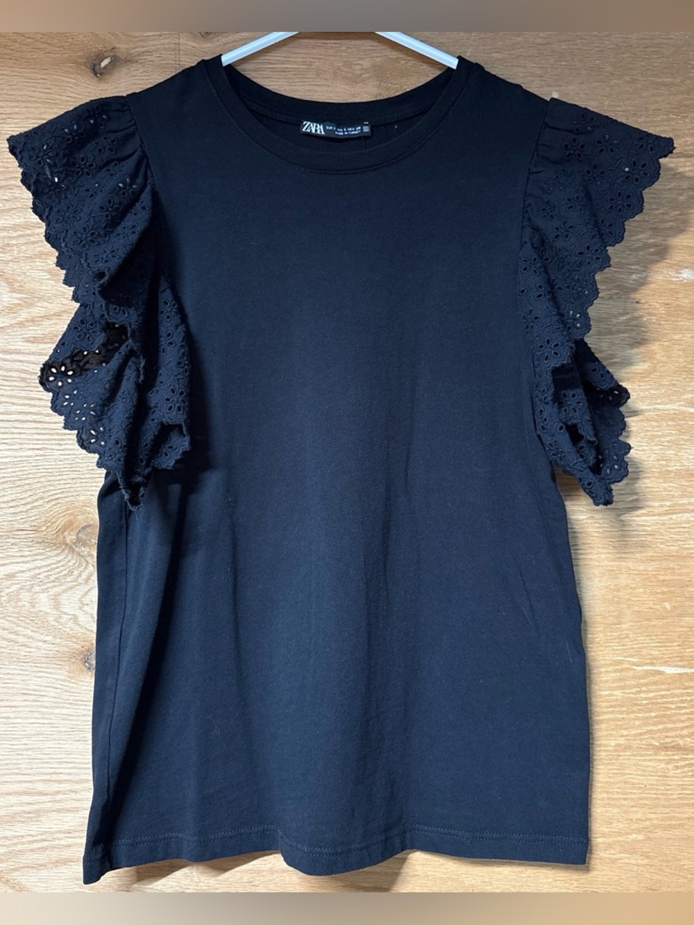 Zara Black Eyelet Ruffle Sleeve Tee - Black
